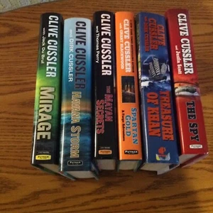 Lot of 6 Clive Cussler Hardcovers HCDJ Dirk Pitt Fargo Oregon Isaac Bell - Picture 1 of 3