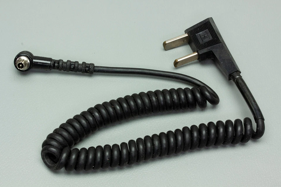 Cable de sincronización flash en espiral Honeywell/Heiland Household (HH) a PC Foto 1 de 1