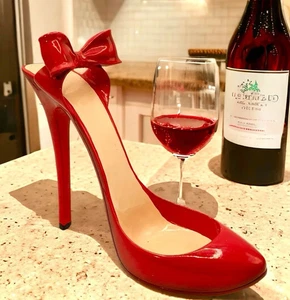 🍷 Pajarita clásica roja de tacón alto soporte para botellas de vino 8" hermosa 👠 - Imagen 1 de 14