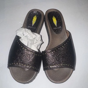Volatile PERREGo Women’s Bronze Studded Slides – Stylish & Comfortable size 6 - Picture 1 of 9
