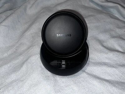 Samsung DeX Station Desktop Experience Dock EE-MG950 5 Ports Charging Share - Image 1 of 4