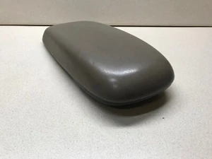 05 - 07 FORD ESCAPE CENTER CONSOLE ARM REST LID BEIGE/TAN OEM - Picture 1 of 5