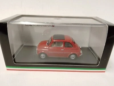 Brumm Fiat 500F chiusa rosso medio 1965 - 1972 1/43 R455-01 - Immagine 1 di 3