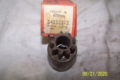 LUCAS 9/TH STARTER PINION & BARREL 54252212 AUSTIN LOTIS MORGAN TRIUMPH SUNBEEM - Image 1 of 4