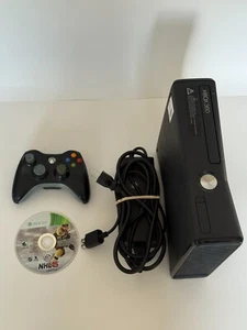 Microsoft Xbox 360 S Slim 250 GB Negro CON MANDO - Probado y funcionando - Imagen 1 de 3