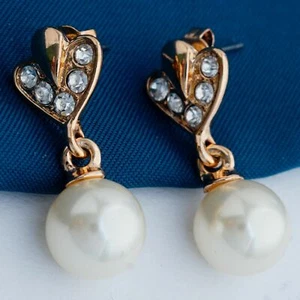 Nuevos pendientes colgantes redondos transparentes circonales y perla blanca chapados en oro rosa de 18 quilates ~ - Imagen 1 de 5