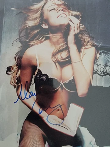 Mariah Carey Signed Photo 8 by 10 Cover