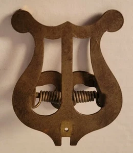 Brass Lyre Shaped Sheet Music Clip. Vintage - Picture 1 of 9