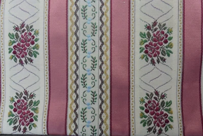 Coupon Tissu ancien  Atelier de Lyon JACQUARD StylXVIII ème 106cm haut 35cm larg - Photo 1/4