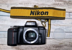 Nikon F601 Auto Focus 35mm SLR Film Camera - Body. Tested and Working - Picture 1 of 10