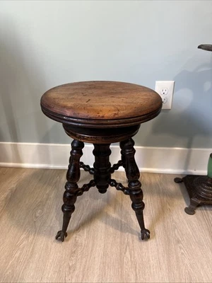 Great Oak Antique Victorian Wooden Piano Stool With Glass Ball & Claw Feet - Image 1 of 4