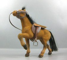Pferdefigur aus Filz Pferd Tierfigur Skulptur Vintage wohl 1960er 70er Jahre