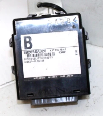 Módulo de control de inmovilizador Subaru Forester XT STI 2005 OEM P/N 88205SA020 Foto 1 de 4