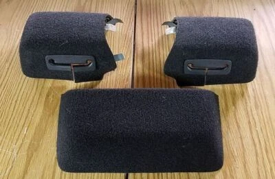 Tercera luz de freno para ventana trasera paneles de acabado negro 1989-1993 Cougar Foto 1 de 2