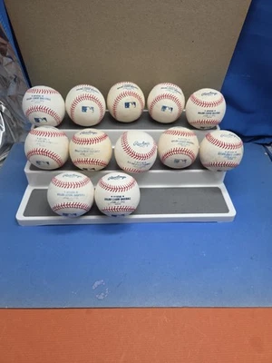 Lote de 12 Práctica de Bateo Oficial MLB Béisbol Allen Selig Comisionado Usado Foto 1 de 4