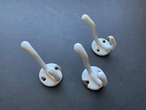 Wall Hooks 3-pc. set Vtg Antique Cast Iron White Enamel Enamelware Graniteware - Picture 1 of 5