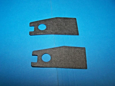 271702R1 Crankshaft Rear Oil Seal Retainer (2) Gaskets Fits: IH 400,450,M,MD,++ - Image 1 of 2