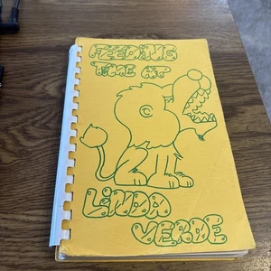 Feeding Time at Linda Verde Cookbook 70s Comb Binding, Lancaster CA. - Picture 1 of 8