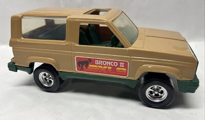 ✨ Винтажный Strombecker Ford Bronco ll пластиковый грузовик внедорожник игрушка 10,5» желтовато-коричневый, зеленый✨ - Изображение 1 из 4