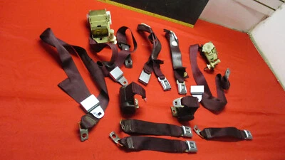 Cinturón de seguridad Malibu Cutlass Lemans 1978-1987 carrocería G 4 puertas Borgoña Foto 1 de 4