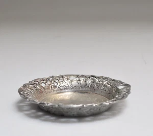 Vintage 800 Hallmark German? Nut Dish- 3" Diameter Full- 2" Diameter Base-34 gr - Picture 1 of 6