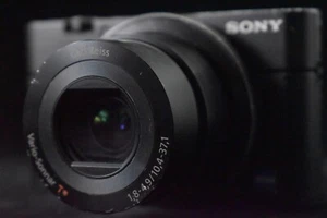 ENGLISH OK! Sony Cyber-Shot DSC-RX100 20.2MP Digital Camera 8050-8054 - Picture 1 of 19