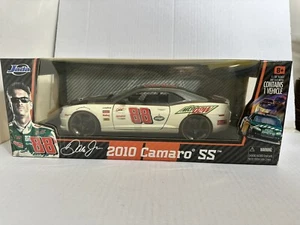 JADA 2010 CHEVY CAMARO SS 1:18 Dale Jr. "88" DIECAST MODEL #29 - Picture 1 of 7