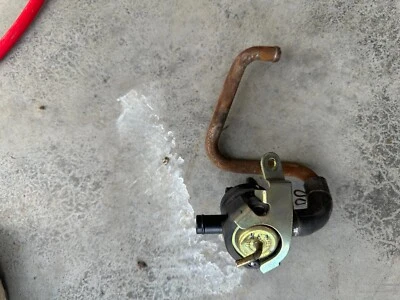 Honda VTX1300c 2004 válvula de control de inyección de aire Foto 1 de 2