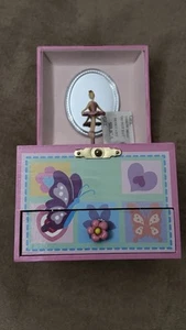Portagioie musicale farfalla rosa - design con cassetto estraibile - - Foto 1 di 6