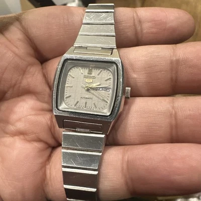 Runs 复古精工 5 自动女士手表 4206-5560 日期 日本 25 毫米 ‘6.5 英寸 — 第 1/4 张图片