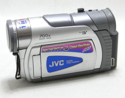 HS POUR PIECES / JVC GR D21E CAMESCOPE MINI DV VIDEO CAMERA VINTAGE - Photo 1/4