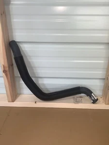 Gates 23491 Premium Molded Coolant Hose For 08-12 Aura G6 Malibu - Picture 1 of 2