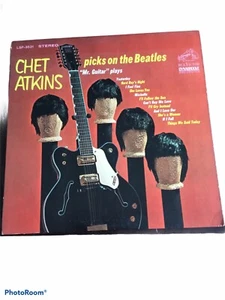 CHET ATKINS Picks on the Beatles 33 Rpm With Original Sleeve - Picture 1 of 7