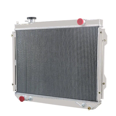 Aluminum Radiator fit 1995-2004 Toyota Tacoma 2.4-3.4L  I4  V6  1996 1997 - Image 1 of 4