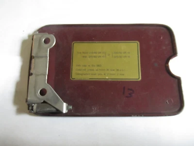 Puerta de gas combustible Porsche 928 S rojo oscuro 1980-1984 92800650800 Foto 1 de 4