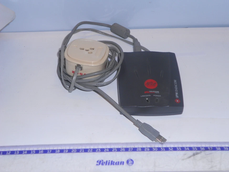 TELECOM ITALIA - IPM DATACOM - SPEEDWEB USB - MODEM USATO CON FILTRO SIP - Image 1 of 2