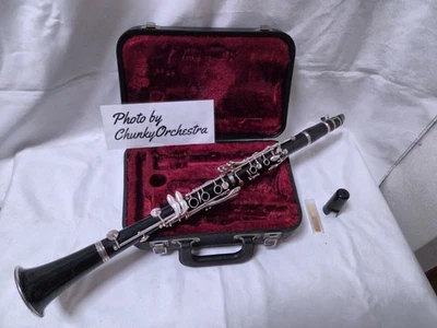 Clarinete modelo estudiante Yamaha YCL-27 / acción clave OK / con estuche #2335 Foto 1 de 4