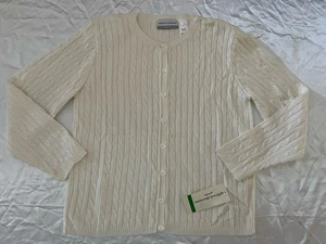 Alfred Dunner Gr. Petite Large weiße Strickjacke Flechtpullover Knopfleiste neu - Bild 1 von 10