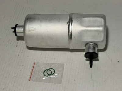 PeterbiltC Receiver Drier for Peterbilt 320, 335, 357, 362, 378, 379, 385, 386, - Image 1 of 4