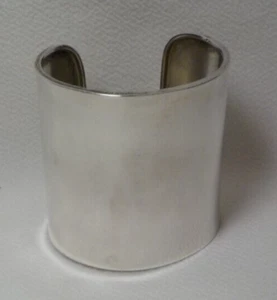 VINTAGE STERLING SILVER LARGE CUFF BRACELET 2.5 INCH - Picture 1 of 14