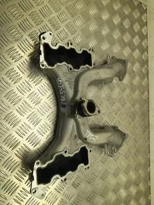 Puente de admisión colector de admisión Volkswagen TOUAREG 2011 057145770N Foto 1 de 4