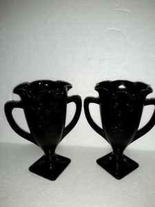 VTG. BLACK AMETHYST L.E. SMITH Pedestal,  Ruffle Rim, with 2 Dancing Nymph Vases - Picture 1 of 8