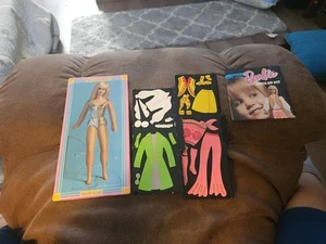 Kit de Vestir Juguete Barbie Colorforms Años 70 De Colección por Mattel Usado  - Imagen 1 de 7
