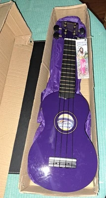 MAHALO U30P Purple Soprano Ukelele with Purple Gig Bag. Opened New (never used) - image 1 of 4