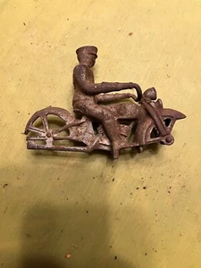 1930'S 4 1/2" HUBLEY? CAST IRON MOTORCYCLE TOY Parts Or Repair - Picture 1 of 6
