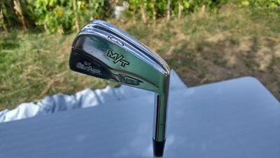 RH 1970 MacGregor Tourney M/T RST2 3-Iron Split Sole Blade Action 2 Reg. Flex MT - Image 1 of 4
