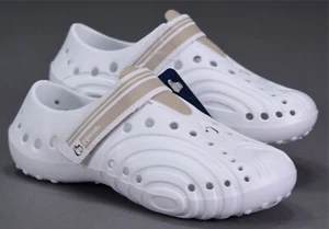 NWT HOUNDS WOMEN'S LIGHT WEIGHT ULTRALITE SHOES SLIP-ON WHITE/TAN SZ 5/6 - Picture 1 of 9