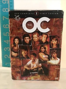 The O.C. The Complete First Season DVD MISSING DISK 2 Used - Picture 1 of 10