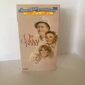 On Golden Pond (VHS). Lot-32 - Picture 1 of 4