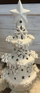 Árbol de Navidad blanco de cerámica vintage árbol grande pesado árbol blanco con copos de nieve - Imagen 1 de 10